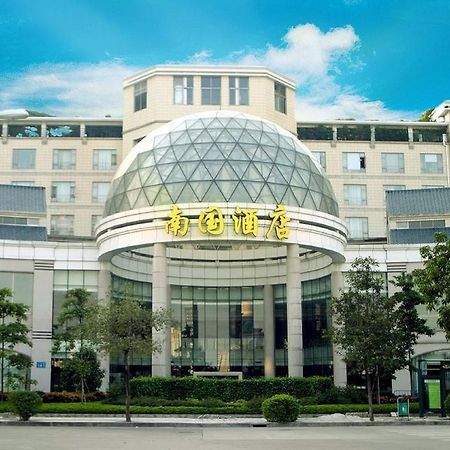 Guangzhou Nan Guo Hotel Exteriör bild