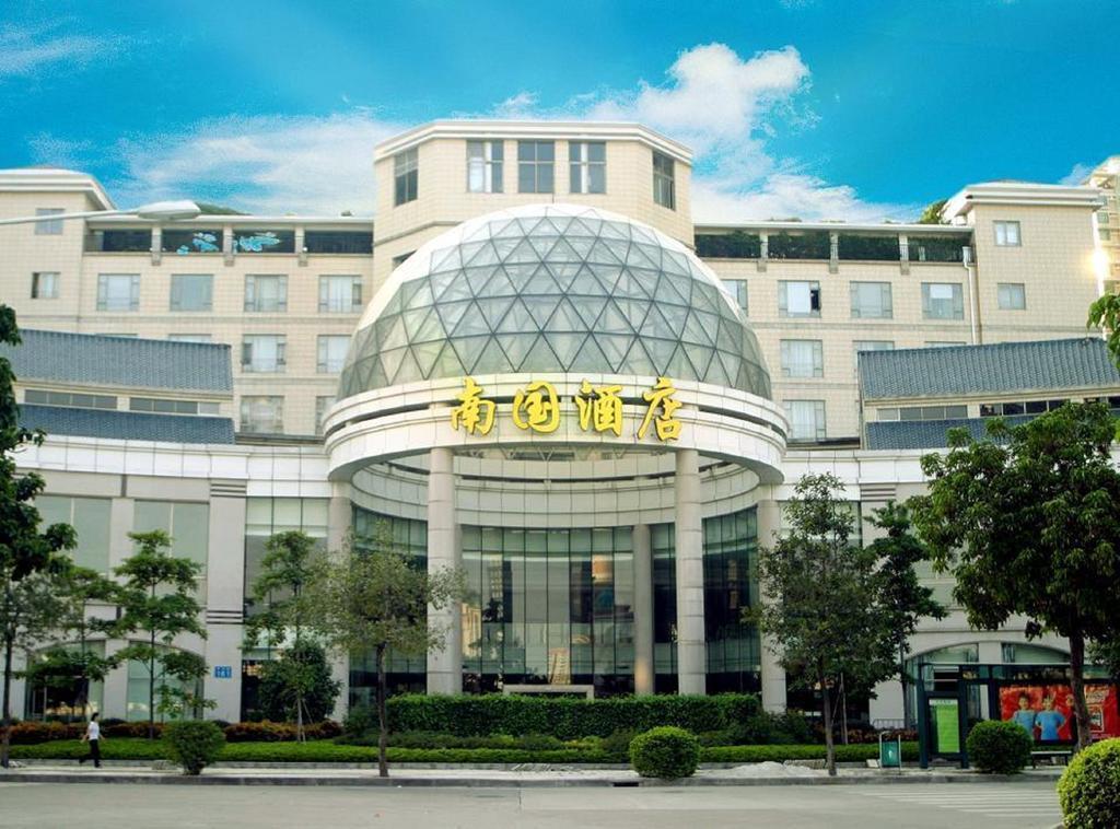Guangzhou Nan Guo Hotel Exteriör bild