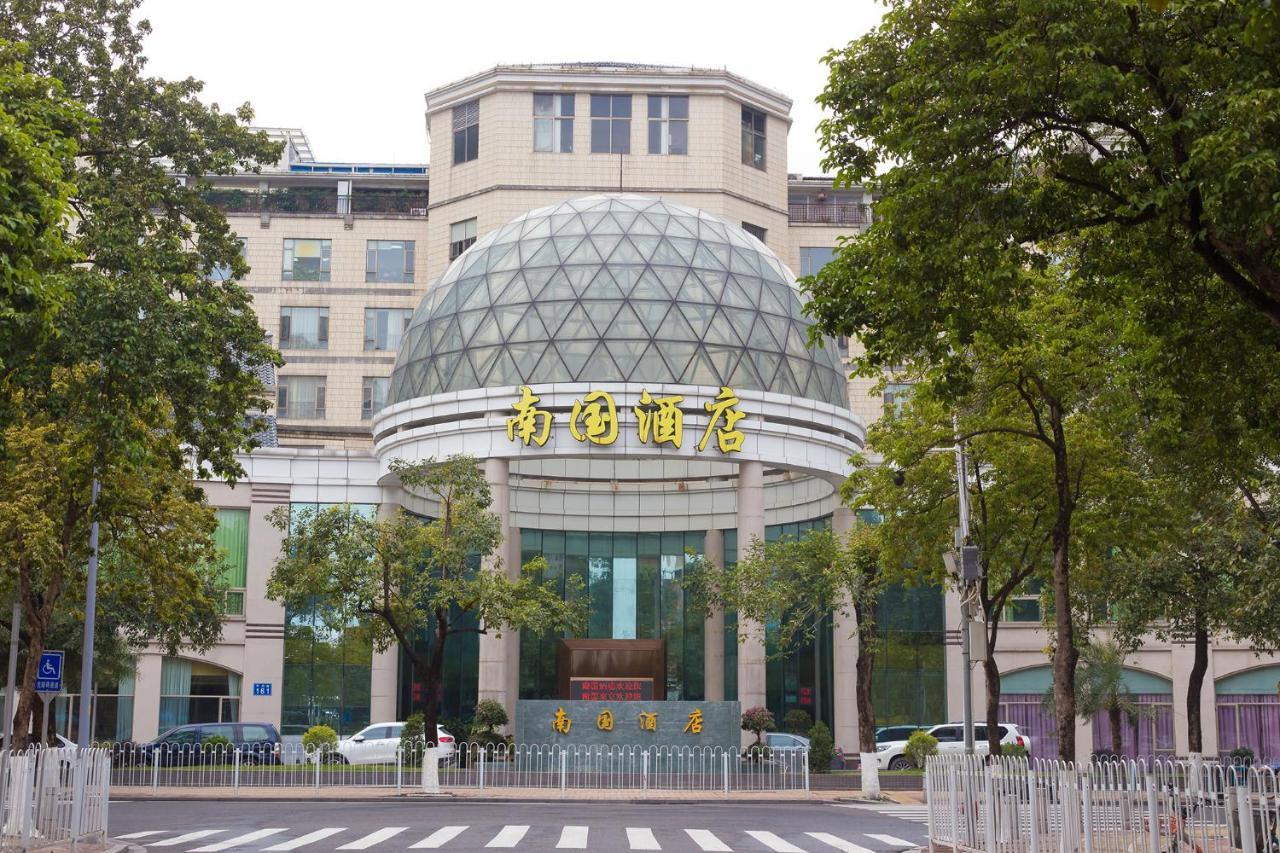 Guangzhou Nan Guo Hotel Exteriör bild