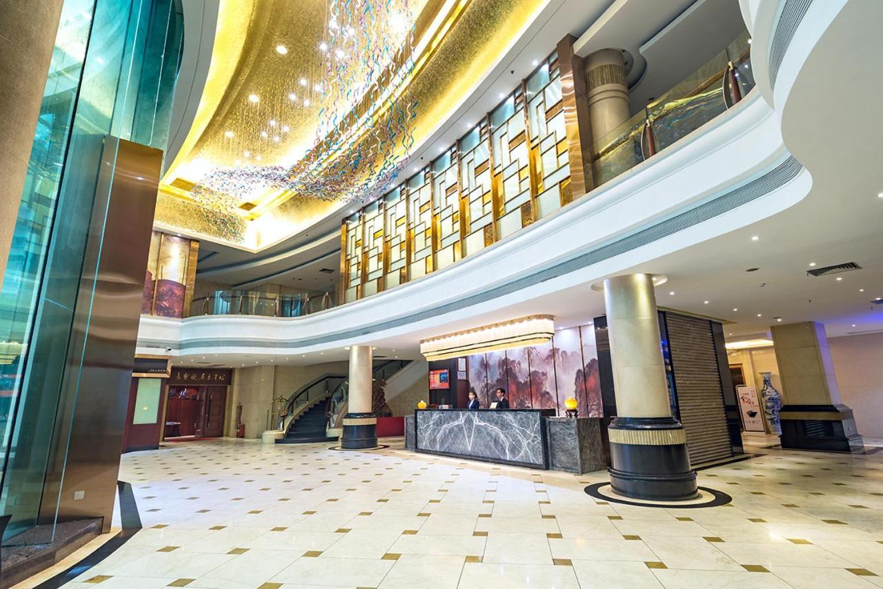 Guangzhou Nan Guo Hotel Exteriör bild
